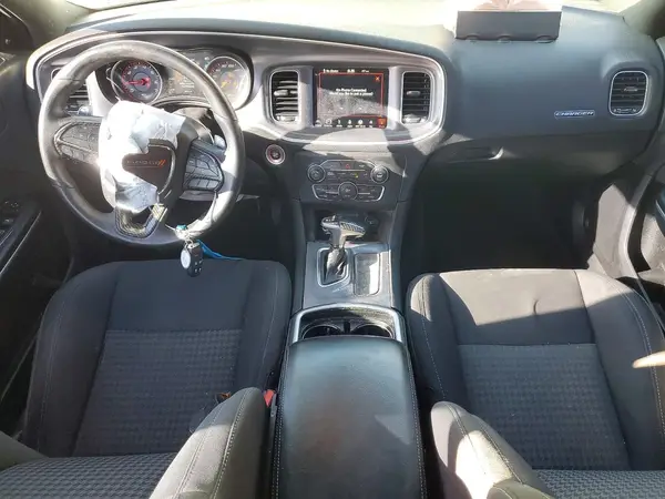 2C3CDXGJ1KH609173 2019 DODGE CHARGER - Image 8