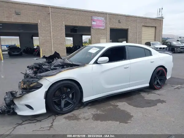 2C3CDXGJ1KH668014 2019 DODGE CHARGER - Image 2