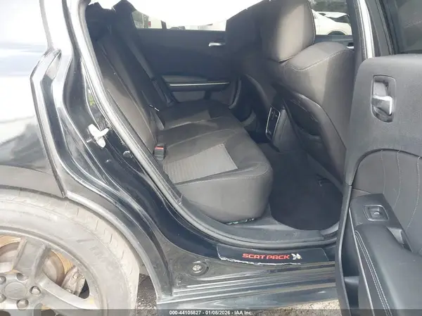 2C3CDXGJ1KH746257 2019 DODGE CHARGER - Image 8
