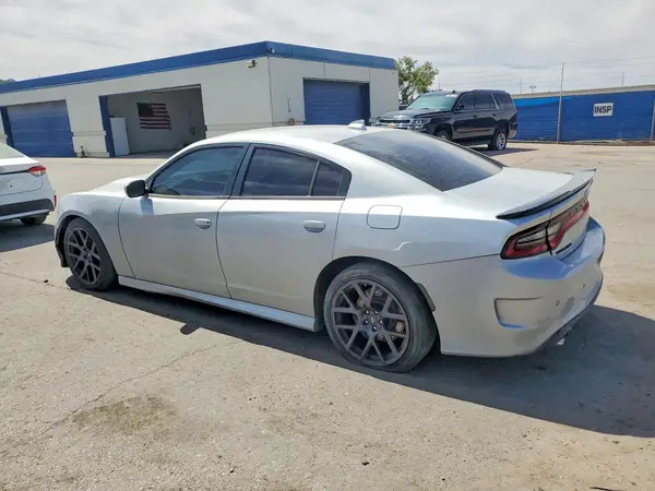2C3CDXGJ2KH588558 2019 DODGE CHARGER - Image 2