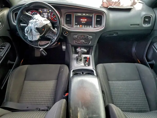 2C3CDXGJ2KH662061 2019 DODGE CHARGER - Image 8