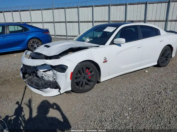 2C3CDXGJ3GH132897 2016 DODGE CHARGER - Image 2