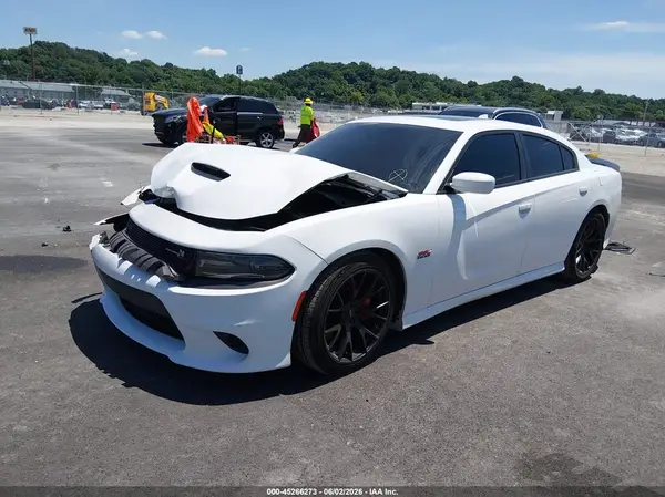 2C3CDXGJ3GH132902 2016 DODGE CHARGER - Image 2