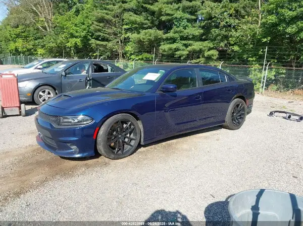 2C3CDXGJ3HH520388 2017 DODGE CHARGER - Image 2