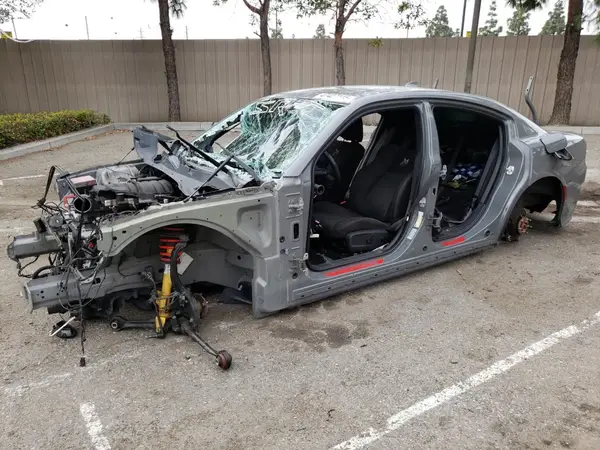 2C3CDXGJ3HH635220 2017 DODGE CHARGER - Image 1
