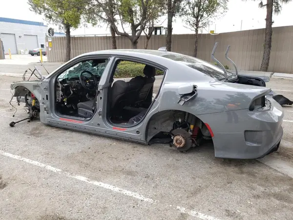 2C3CDXGJ3HH635220 2017 DODGE CHARGER - Image 2