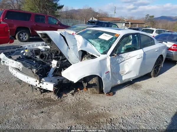 2C3CDXGJ3JH135029 2018 DODGE CHARGER - Image 2