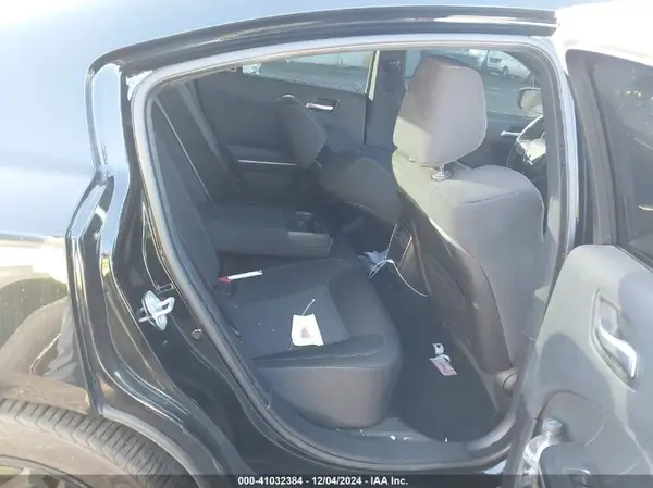 2C3CDXGJ3KH696557 2019 DODGE CHARGER - Image 8