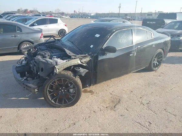 2C3CDXGJ4JH117008 2018 DODGE CHARGER - Image 2