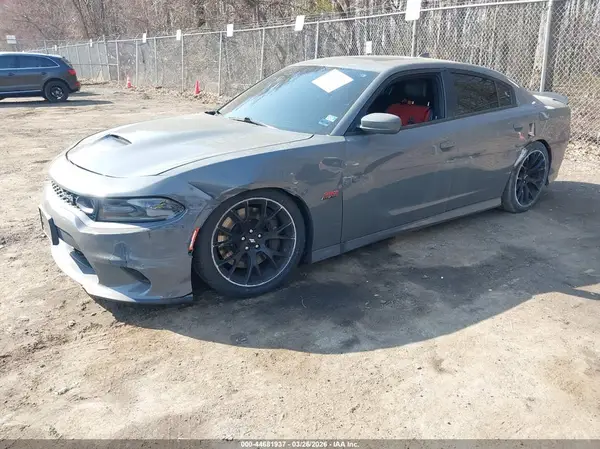 2C3CDXGJ4KH553679 2019 DODGE CHARGER - Image 2