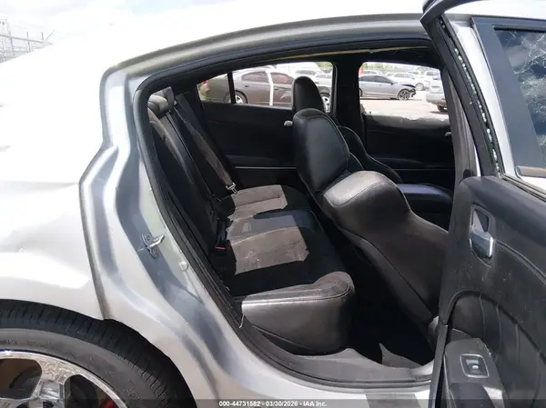 2C3CDXGJ4KH603433 2019 DODGE CHARGER - Image 8