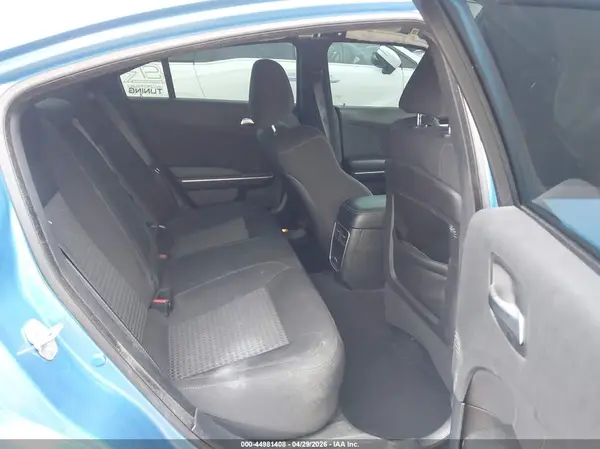 2C3CDXGJ4KH605697 2019 DODGE CHARGER - Image 8