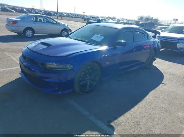 2C3CDXGJ4KH613878 2019 DODGE CHARGER - Image 2