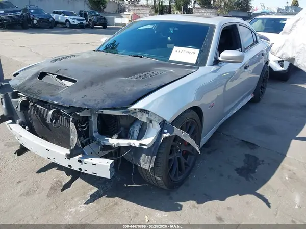 2C3CDXGJ4KH742574 2019 DODGE CHARGER - Image 2