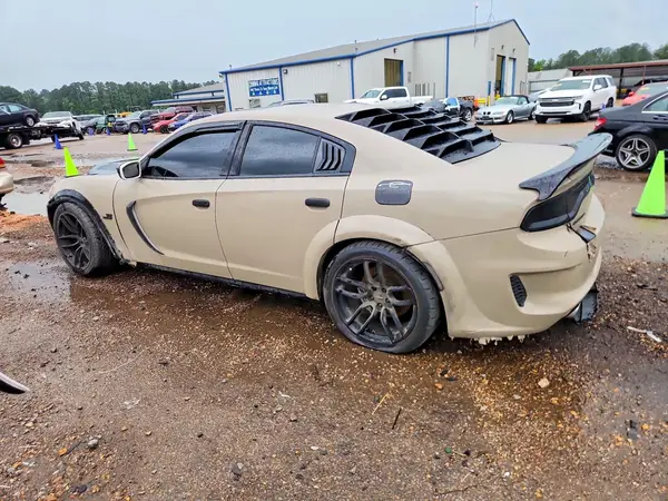 2C3CDXGJ5JH228599 2018 DODGE CHARGER - Image 2