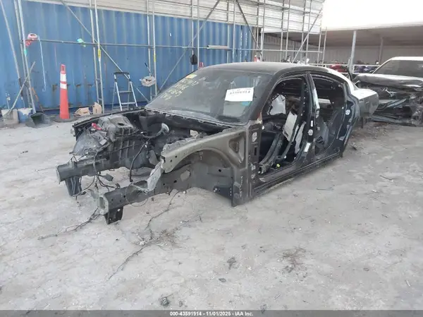 2C3CDXGJ5KH589266 2019 DODGE CHARGER - Image 2