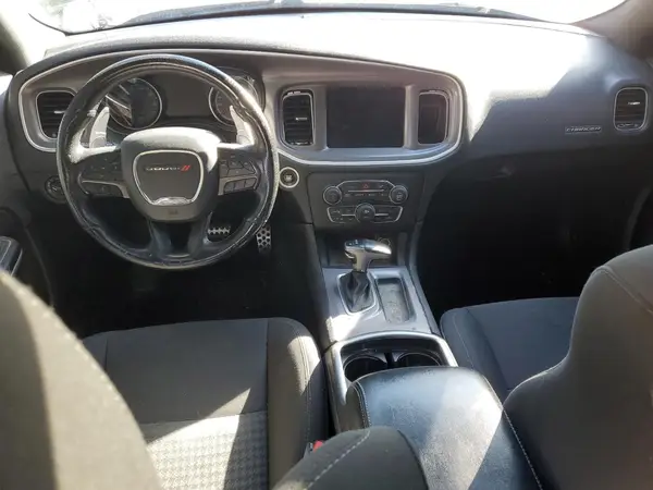 2C3CDXGJ5KH637915 2019 DODGE CHARGER - Image 8