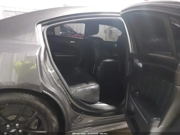 2C3CDXGJ5KH703640 2019 DODGE CHARGER - Image 8