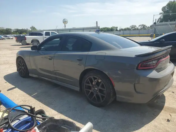 2C3CDXGJ5KH728411 2019 DODGE CHARGER - Image 2
