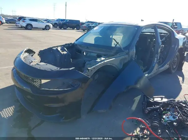 2C3CDXGJ6HH634580 2017 DODGE CHARGER - Image 2