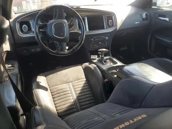2C3CDXGJ6JH116992 2018 DODGE CHARGER - Image 8