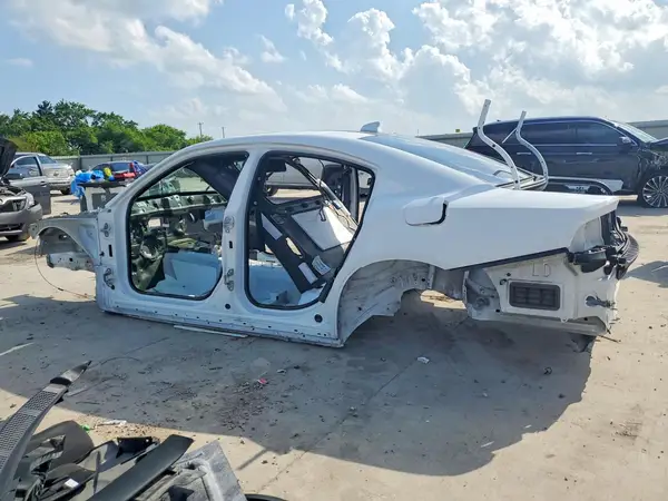 2C3CDXGJ6JH277407 2018 DODGE CHARGER - Image 2
