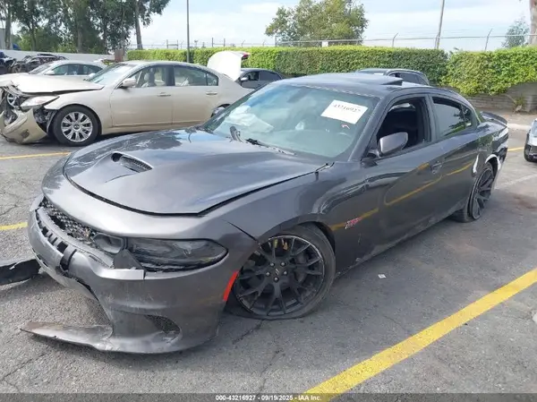 2C3CDXGJ6KH553389 2019 DODGE CHARGER - Image 2