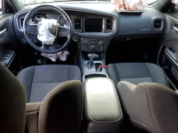 2C3CDXGJ6KH579121 2019 DODGE CHARGER - Image 8