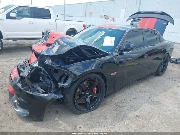 2C3CDXGJ6KH667814 2019 DODGE CHARGER - Image 2