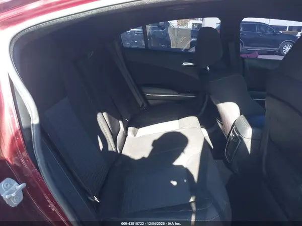 2C3CDXGJ6KH681891 2019 DODGE CHARGER - Image 8