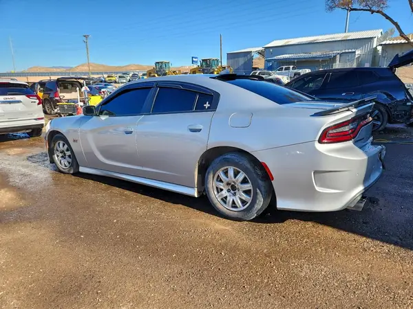 2C3CDXGJ6LH228243 2020 DODGE CHARGER - Image 2
