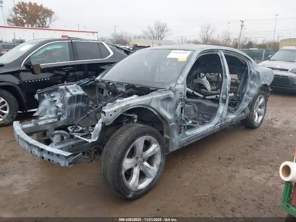 2C3CDXGJ6NH210232 2022 DODGE CHARGER - Image 2