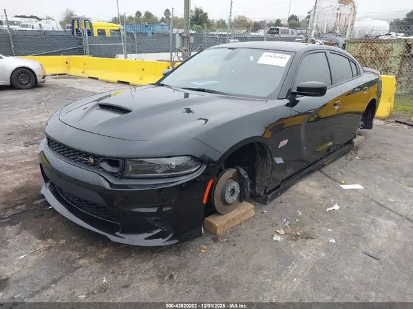 2C3CDXGJ6PH588991 2023 DODGE CHARGER - Image 2