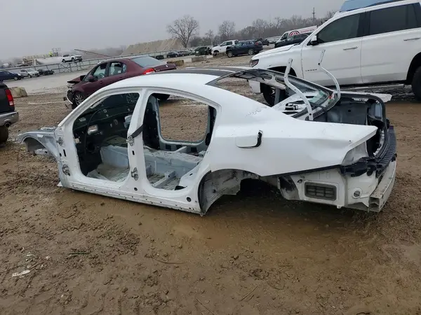 2C3CDXGJ7HH510818 2017 DODGE CHARGER - Image 2