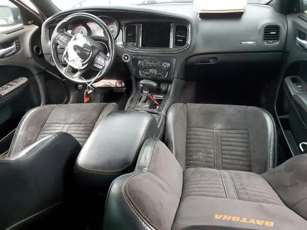 2C3CDXGJ7HH518272 2017 DODGE CHARGER - Image 8