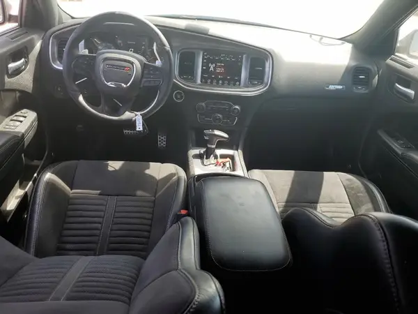 2C3CDXGJ7HH520328 2017 DODGE CHARGER - Image 8