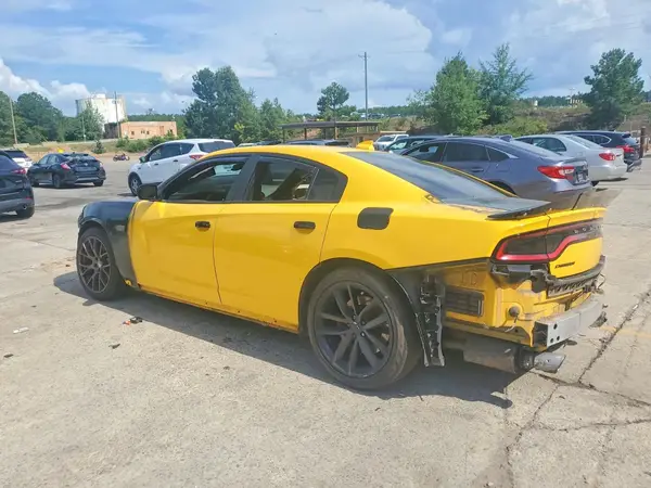 2C3CDXGJ7HH576396 2017 DODGE CHARGER - Image 2