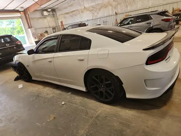 2C3CDXGJ7KH507960 2019 DODGE CHARGER - Image 2