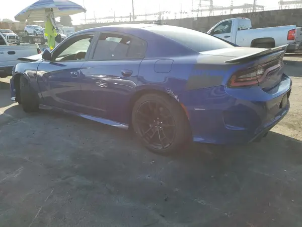 2C3CDXGJ7KH549321 2019 DODGE CHARGER - Image 2