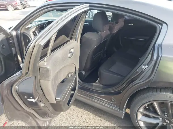 2C3CDXGJ7KH756677 2019 DODGE CHARGER - Image 8
