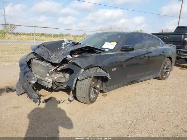 2C3CDXGJ7LH130273 2020 DODGE CHARGER - Image 2