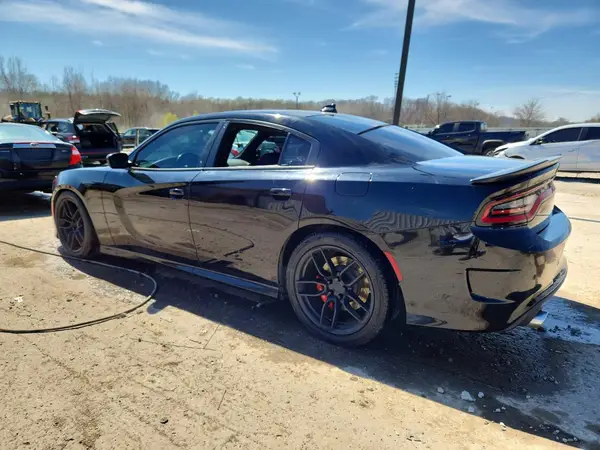 2C3CDXGJ8HH581588 2017 DODGE CHARGER - Image 2