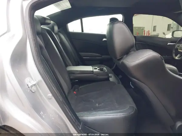 2C3CDXGJ8HH621071 2017 DODGE CHARGER - Image 8