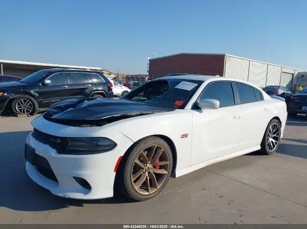 2C3CDXGJ8HH660145 2017 DODGE CHARGER - Image 2
