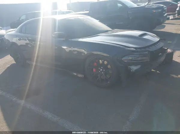 2C3CDXGJ8JH152411 2018 DODGE CHARGER - Image 1