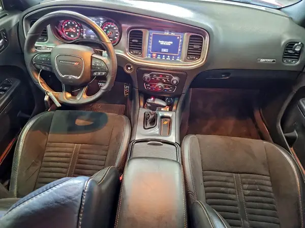 2C3CDXGJ8JH200781 2018 DODGE CHARGER - Image 8