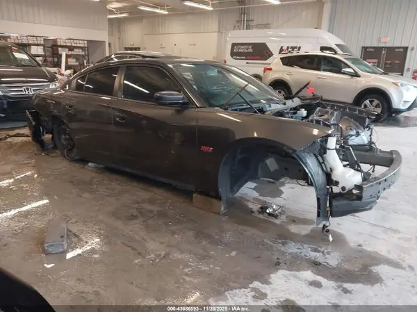2C3CDXGJ8JH210632 2018 DODGE CHARGER - Image 1