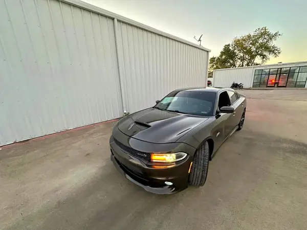 2C3CDXGJ8JH239533 2018 DODGE CHARGER - Image 2