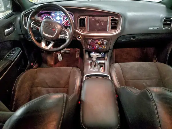 2C3CDXGJ8JH247986 2018 DODGE CHARGER - Image 8
