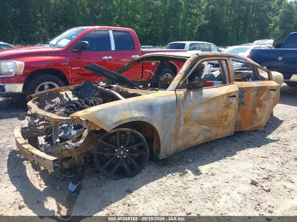 2C3CDXGJ8KH553233 2019 DODGE CHARGER - Image 2